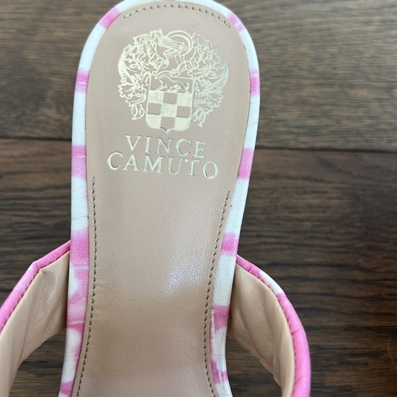 vince camuto heels - Picture 5 of 6